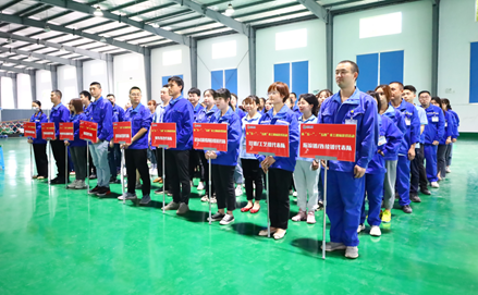 庆五一、五四趣味游戏活动